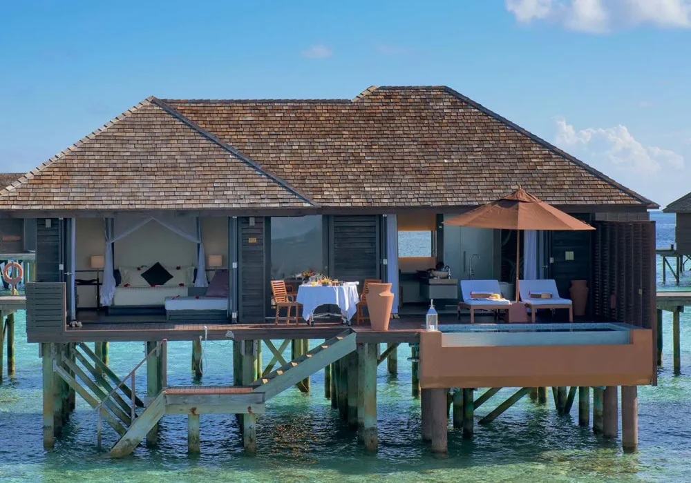 Lily_Beach_Sunset_Water_Villa