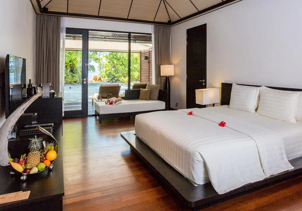 beach-villa-interior_1600x900